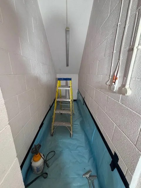 HSE-licensed asbestos gasket strip-out in E17